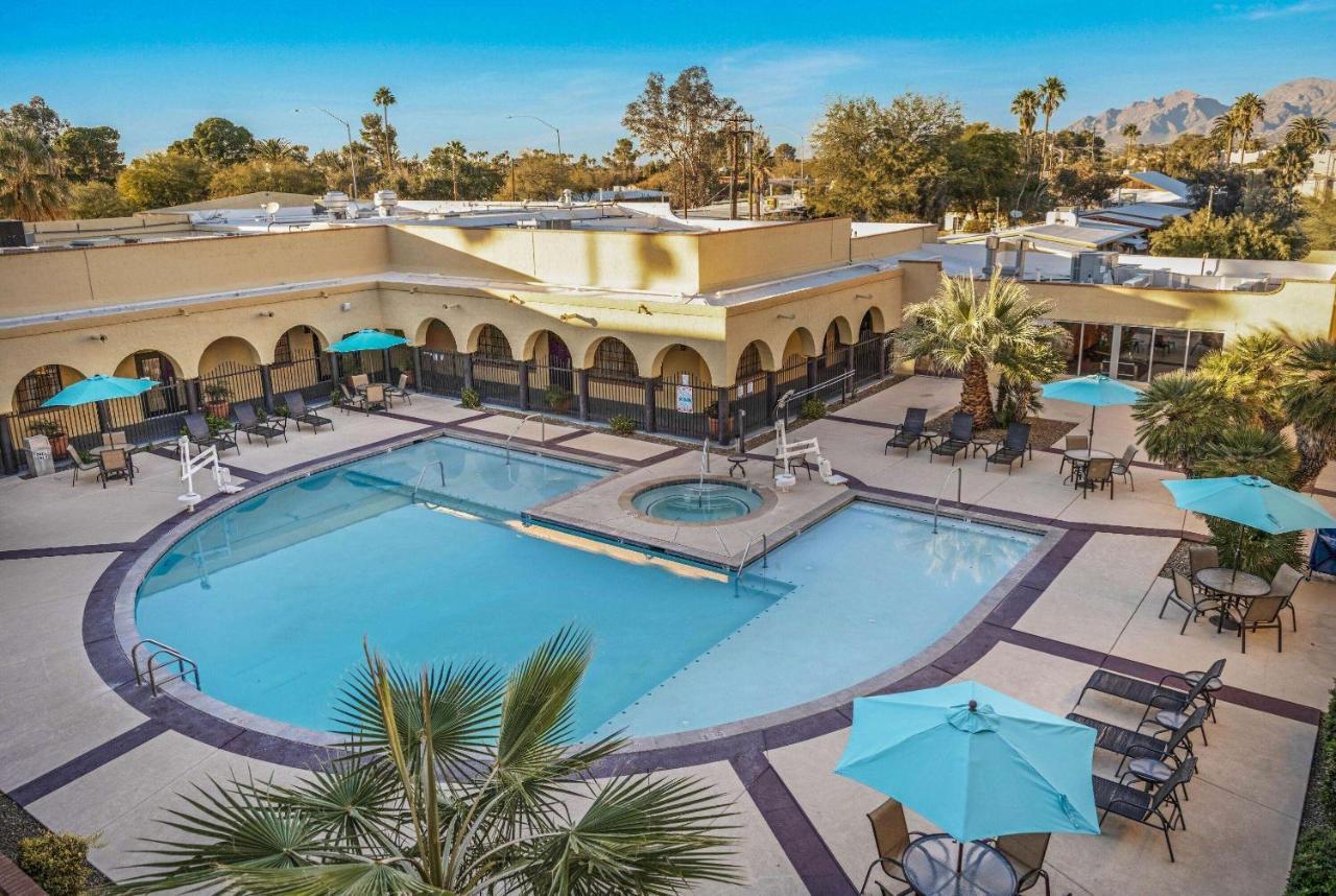 La Quinta By Wyndham Tucson - Reid Park Hotel Exterior foto